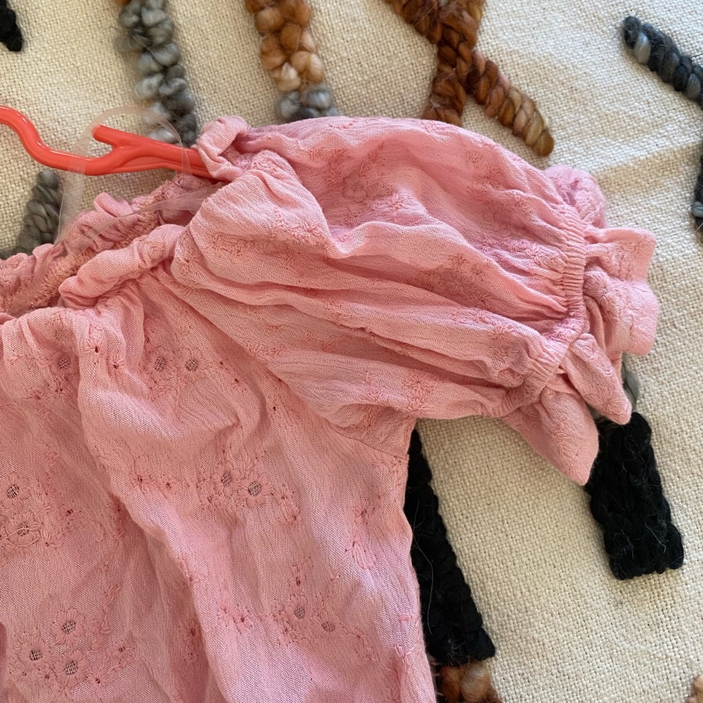 Francesca’s Off The Shoulder Lace Crop Top - Picture 4 of 7